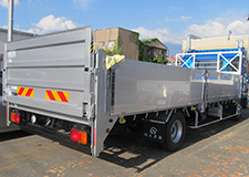 ゲート付アルミブロックアオリ2